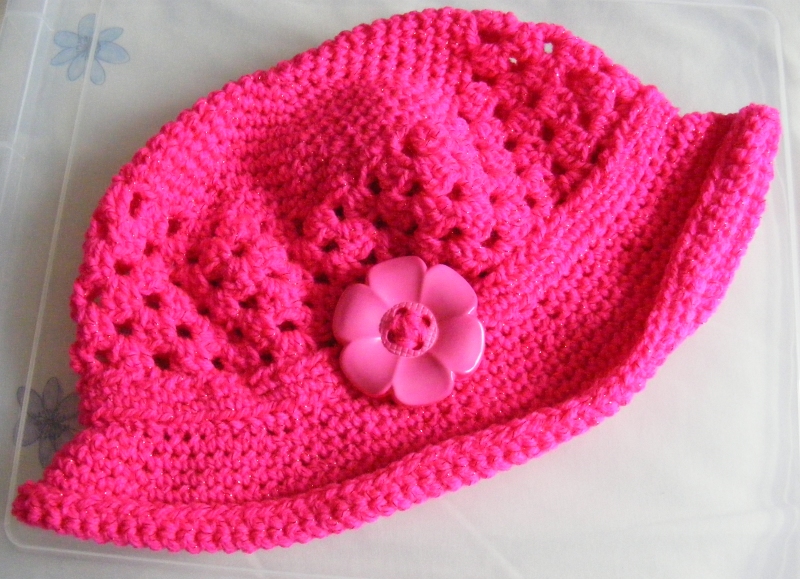 Pink twinkle hat